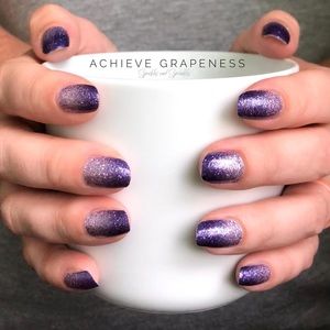 B3G1 CS Nail Strips Achieve Grapeness petite